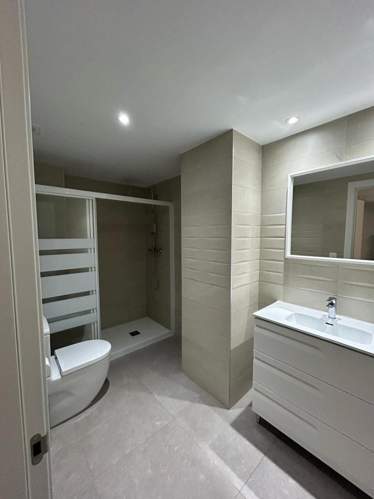 Apartamentos Corteingles Castellon By Tucasanlaplaya كاستيون ذي لا بلاند المظهر الخارجي الصورة